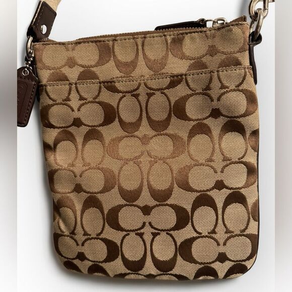 Coach Signature Crossbody Bag - Picture 2 of 6